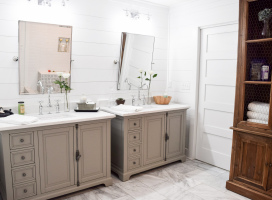 Double-Vanities-in-Master-