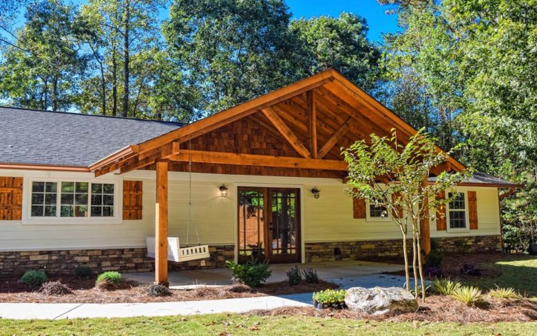 Custom home builder in Hickory Flat, GA